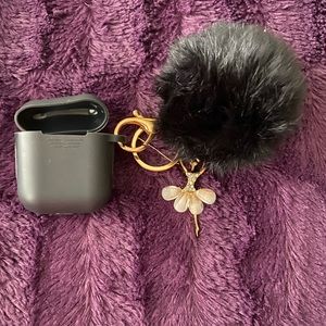 Black AirPod Case w/Fur Pom-Pom & Ballerina Charm